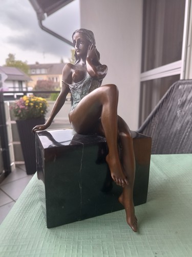 Bronze figur skulptur frau - bronze, figur,