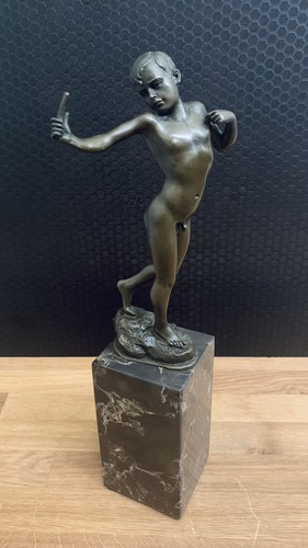 Bronzefigur jüngling cm - 33,