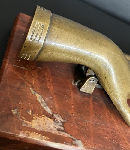 Antike bronze hand auf - hand,